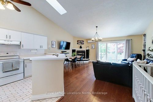 11-83 Victoria St, Meaford, ON, N4L1R4 | Card Image