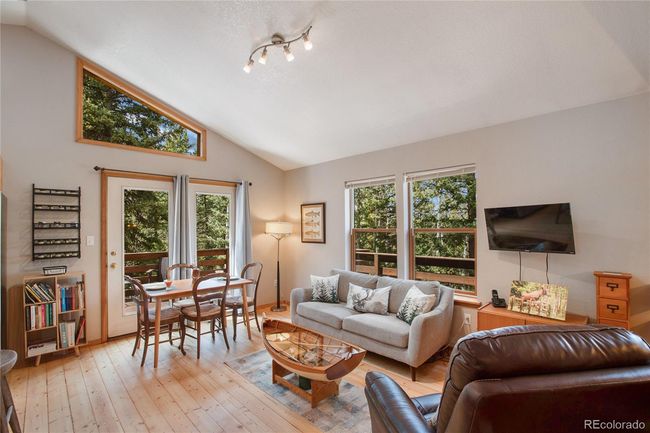 565 Ridge Rd, House other with 2 bedrooms, 2 bathrooms and 1 parking in Divide CO | Image 4