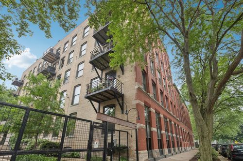 apt-501-2511 W Moffat St, Chicago, IL, 60647-4392 | Card Image