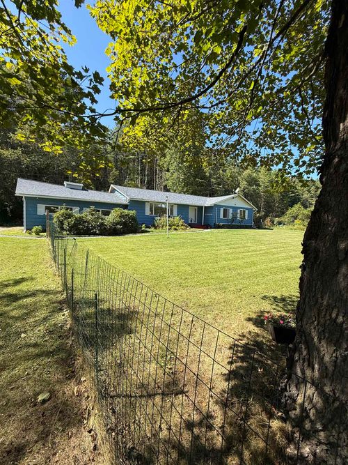 1153 Vt Route 66, Randolph, VT, 05060-7717 | Card Image