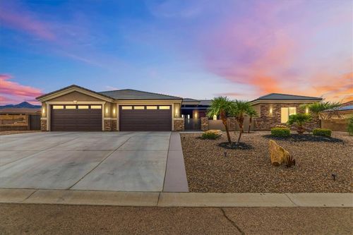 4208 Edgerock Ave, Kingman, AZ, 86401-7853 | Card Image