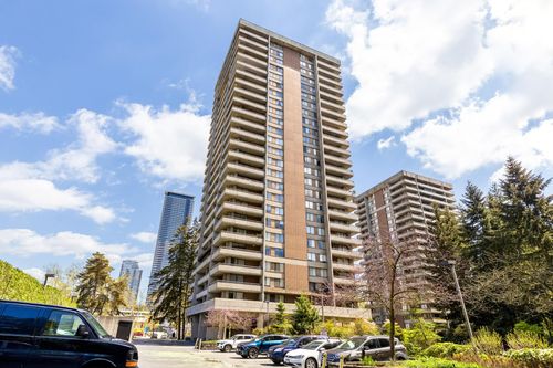 303-3755 Bartlett Crt, Burnaby, BC, V3J7G7 | Card Image