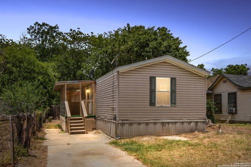 311 Reed St, Pleasanton, TX, 78064-3527 | Card Image