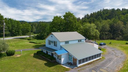32 Vt Route 10, Chester, VT, 05143-9791 | Card Image