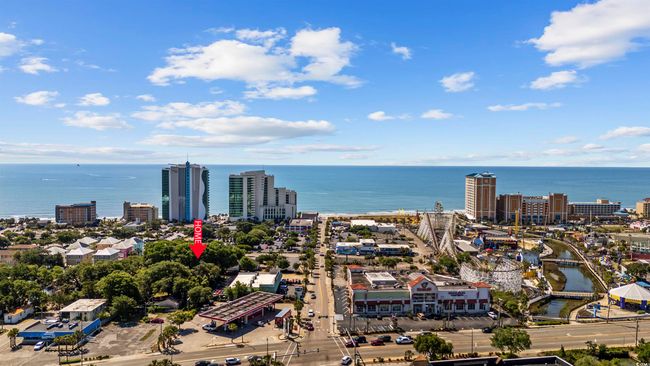 View of urban area featuring a nearby body of water | Image 39