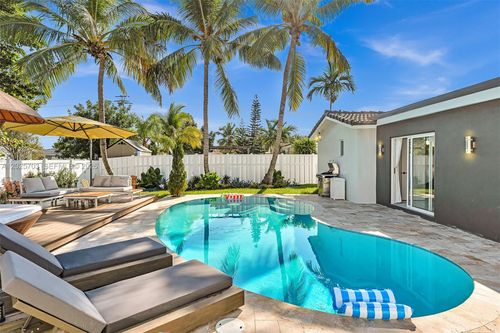 5005 Johnson St, Hollywood, FL, 33021-5252 | Card Image