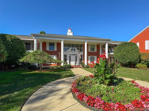 apt-108-19710 W 13 Mile Rd, Beverly Hills, MI, 48025-5169 | Card Image