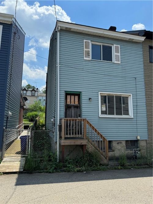 5404 Natrona Way, Pittsburgh, PA, 15201-2529 | Card Image