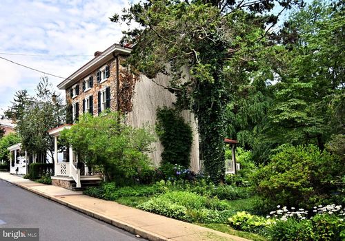 53 N Church St, DOYLESTOWN, PA, 18901-4301 | Card Image