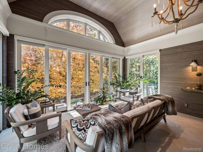 13-web-or-mls-P2908899.jpg | Image 12