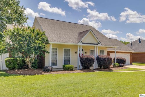 110 Leon Patrick Dr, Monroe, LA, 71203-2457 | Card Image
