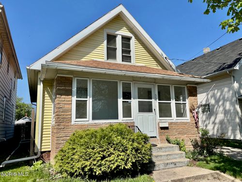 353 Milford St, Toledo, OH, 43605-1423 | Card Image
