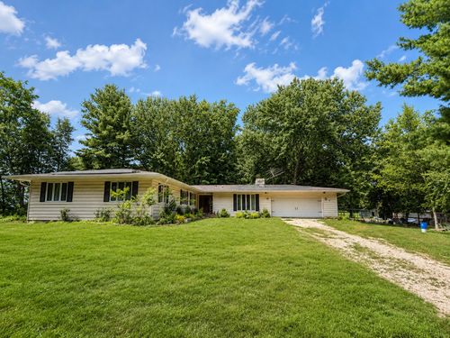 7711 Marjorie Dr, MARENGO, IL, 60152-9355 | Card Image