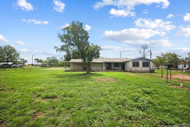 1931 Triple Pines St, House other with 2 bedrooms, 2 bathrooms and null parking in China Grove TX | Image 36