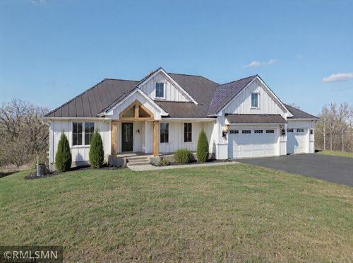 10484 56th Pl N, Lake Elmo, MN, 55042-5003 | Card Image