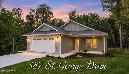 387 Saint George Dr, Crossville, TN, 38558-9026 | Card Image