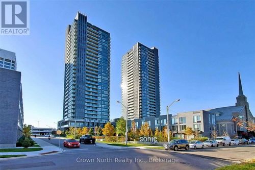 2102-2 Sonic Way W, Toronto (Flemingdon Park), ON, M3C0P1 | Card Image