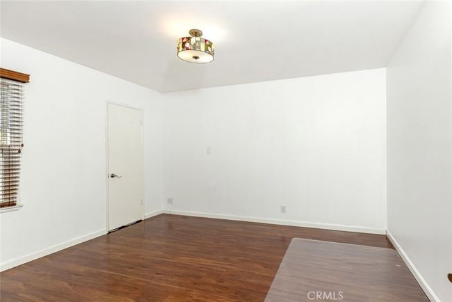 20355 Mobile St, House other with 3 bedrooms, 2 bathrooms and null parking in Winnetka CA | Image 14