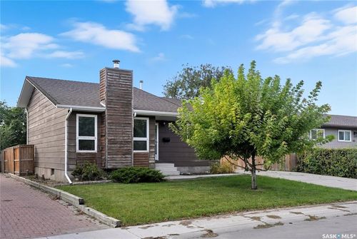 118 Delayen Cres, Saskatoon, SK, S7N2V6 | Card Image