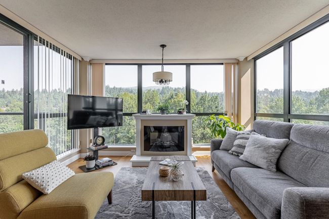 901 - 288 Ungless Way, Condo with 2 bedrooms, 2 bathrooms and 1 parking in Port Moody BC | Image 11