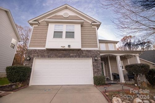 13019 Lake Erie Lane, Charlotte, NC, 28273 | Card Image