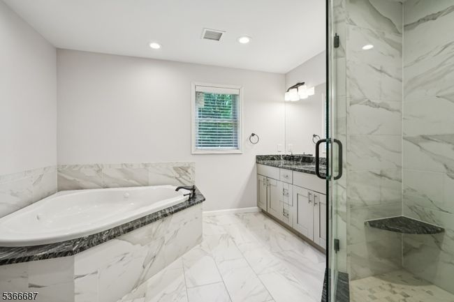 52 Netcong Rd, House other with 5 bedrooms, 3 bathrooms and null parking in Budd Lake NJ | Image 25