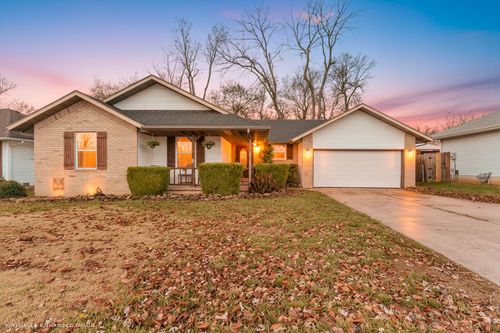 413 S Dove Valley Ave, Springfield, MO, 65802-5898 | Card Image