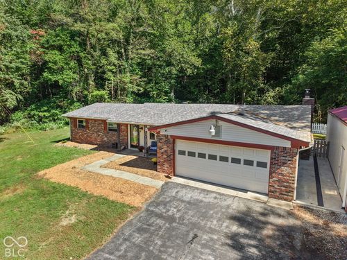 2049 Blue Bluff Rd, Martinsville, IN, 46151-7445 | Card Image