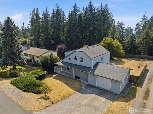 9511 Olson Rd Nw, Bremerton, WA, 98311-9095 | Card Image