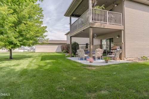 2801 46th Ave Se, Mandan, ND, 58554-4795 | Card Image