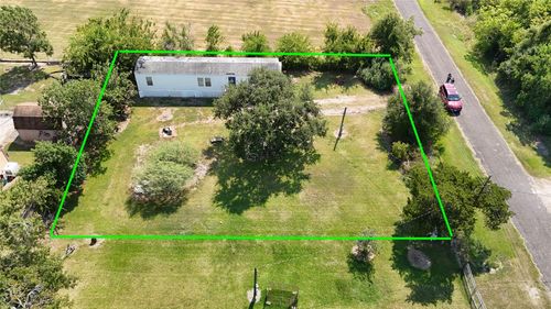 108 Meredino Dr, Anahuac, TX, 77514-3054 | Card Image