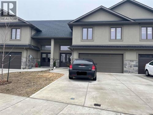 153 Lane Street, Essex, ON, N8M0B1 | Card Image