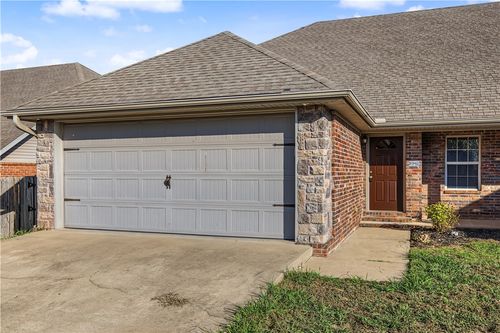 2-3104 Sw Deerfield Blvd, Bentonville, AR, 72713-8257 | Card Image