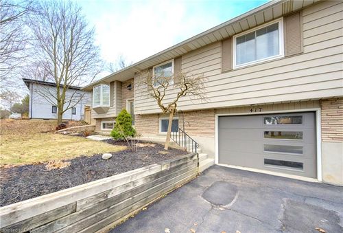 417 Fairview St, New Hamburg, ON, N3A1M2 | Card Image