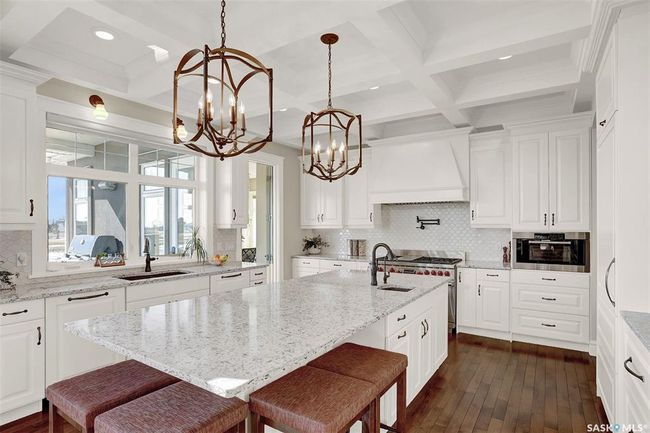 330 Spruce Creek Dr, House other with 5 bedrooms, 4 bathrooms and 10 parking in Pilot Butte SK | Image 14