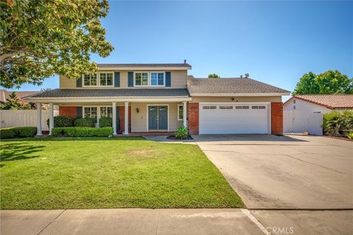 4547 Burlington Dr, Santa Maria, CA, 93455-4140 | Card Image