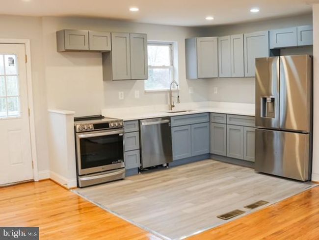 7107 Loch Raven Rd, House other with 5 bedrooms, 3 bathrooms and null parking in TEMPLE HILLS MD | Image 8