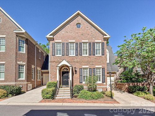 1117 Dilworth Crescent Row, Charlotte, NC, 28203-4866 | Card Image