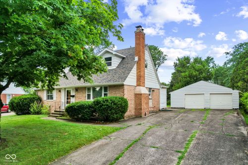 2752 Vinewood Dr, Speedway, IN, 46224-3238 | Card Image