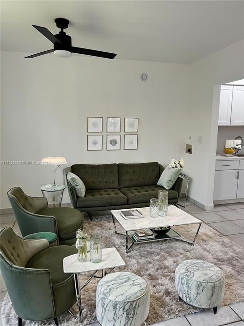 apt-19-2170 Bay Dr, Miami Beach, FL, 33141-3476 | Card Image