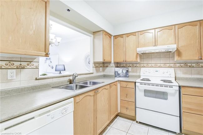 1308 - 100 Burloak Dr, House attached with 1 bedrooms, 1 bathrooms and 1 parking in Burlington ON | Image 9