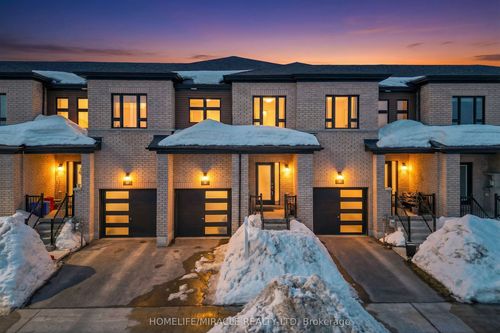 29 Turnberry Lane, Barrie, ON, L9J0M8 | Card Image