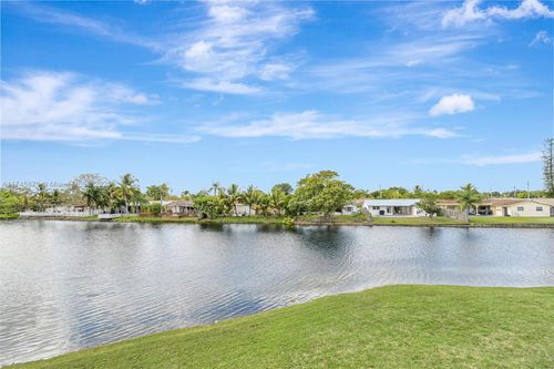 apt-209-10456 Nw 24th Pl, Sunrise, FL, 33322-6357 | Card Image