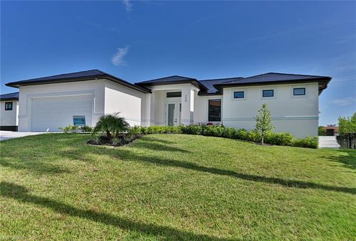 229 3rd St, BONITA SPRINGS, FL, 34134-7324 | Card Image