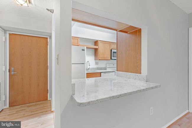 APT-315 - 1808 Old Meadow Rd, Condo with 2 bedrooms, 2 bathrooms and null parking in MCLEAN VA | Image 8