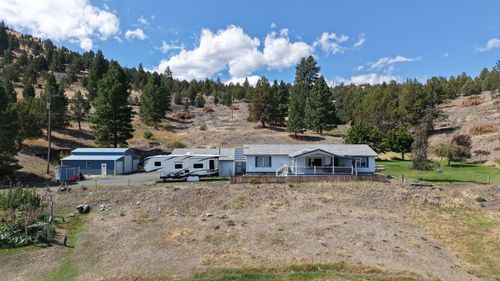 27028 W Izee St, Canyon City, OR, 97820 | Card Image