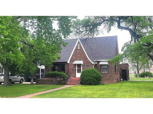 200 W 5th St, Julesburg, CO, 80737-1422 | Card Image
