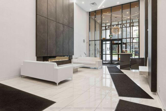 1709 - 15 Queen St S, Condo with 2 bedrooms, 2 bathrooms and 1 parking in Hamilton ON | Image 4