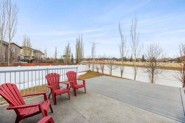 133 Everwoods Court Sw, Home with 4 bedrooms, 3 bathrooms and 4 parking in Calgary AB | Image 43