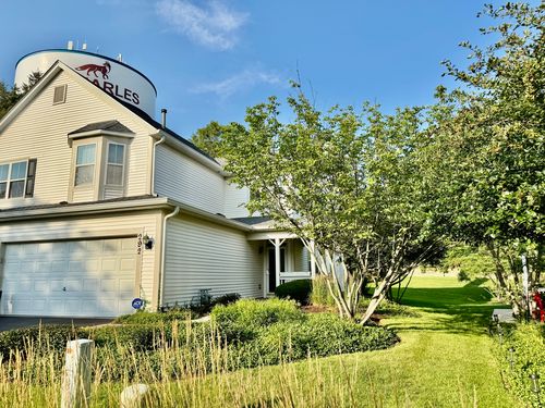 292 Tower Hill Dr, St. Charles, IL, 60175-1071 | Card Image